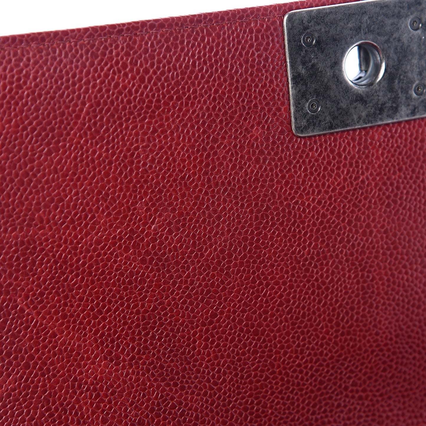 Caviar Quilted Medium Boy Flap Red