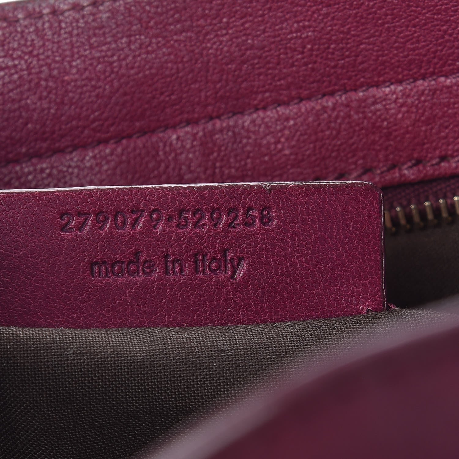 Saint Laurent Sheepskin Medium Cabas ChYc Black Cherry 7 of 11