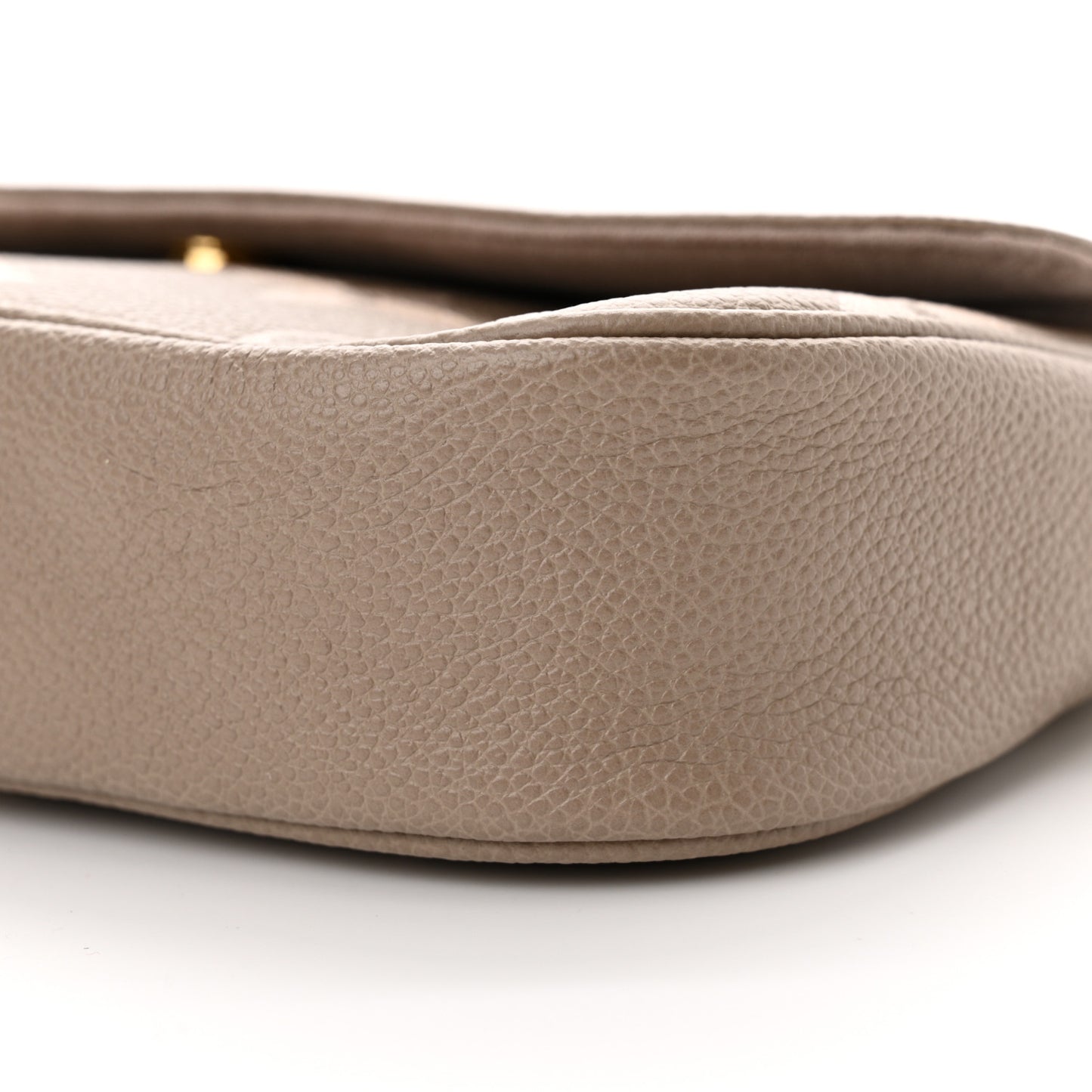 Empreinte Monogram Giant Ivy Wallet On Chain Tourterelle Creme