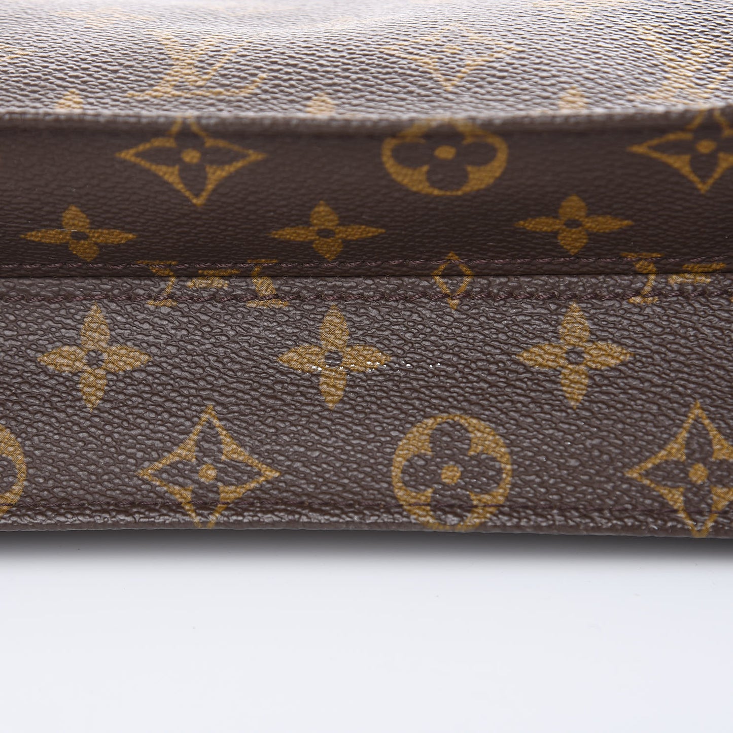 Monogram Sac Plat