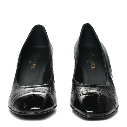 Chanel Crocodile Embossed Crumpled Patent Cap Toe Pumps 35.5 Black 2 of 8