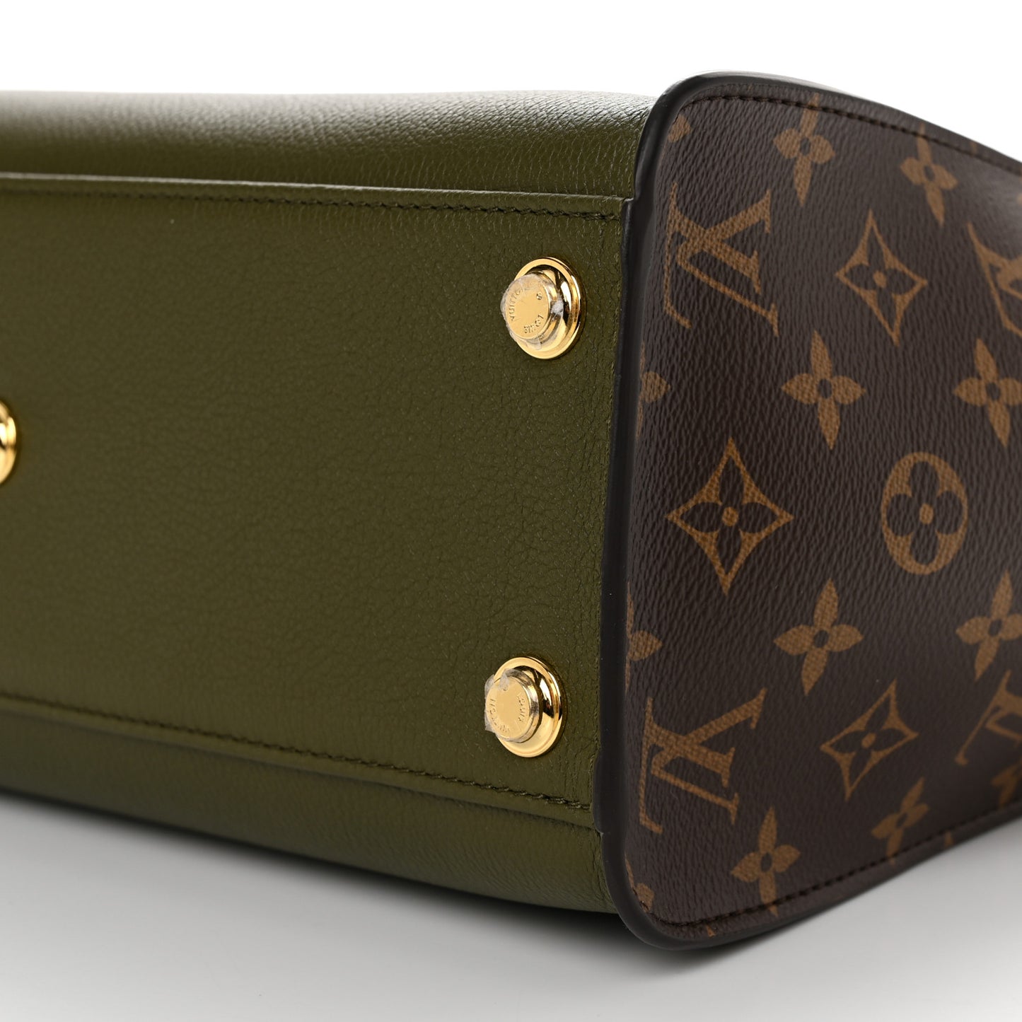 Calfskin Monogram On My Side MM Laurier Green Toffee Latte Beige