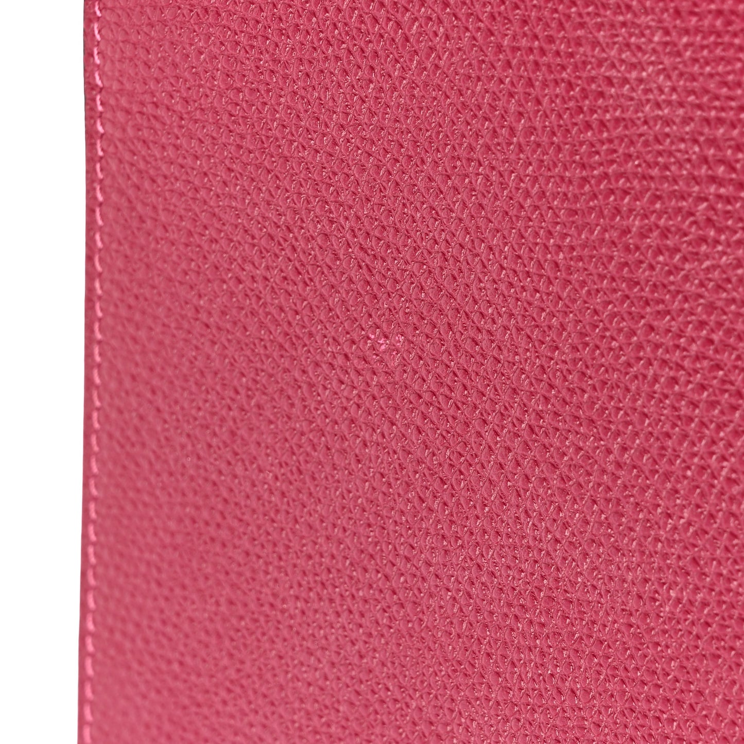 Grainy Calfskin Large Vlogo Clutch Raspberry