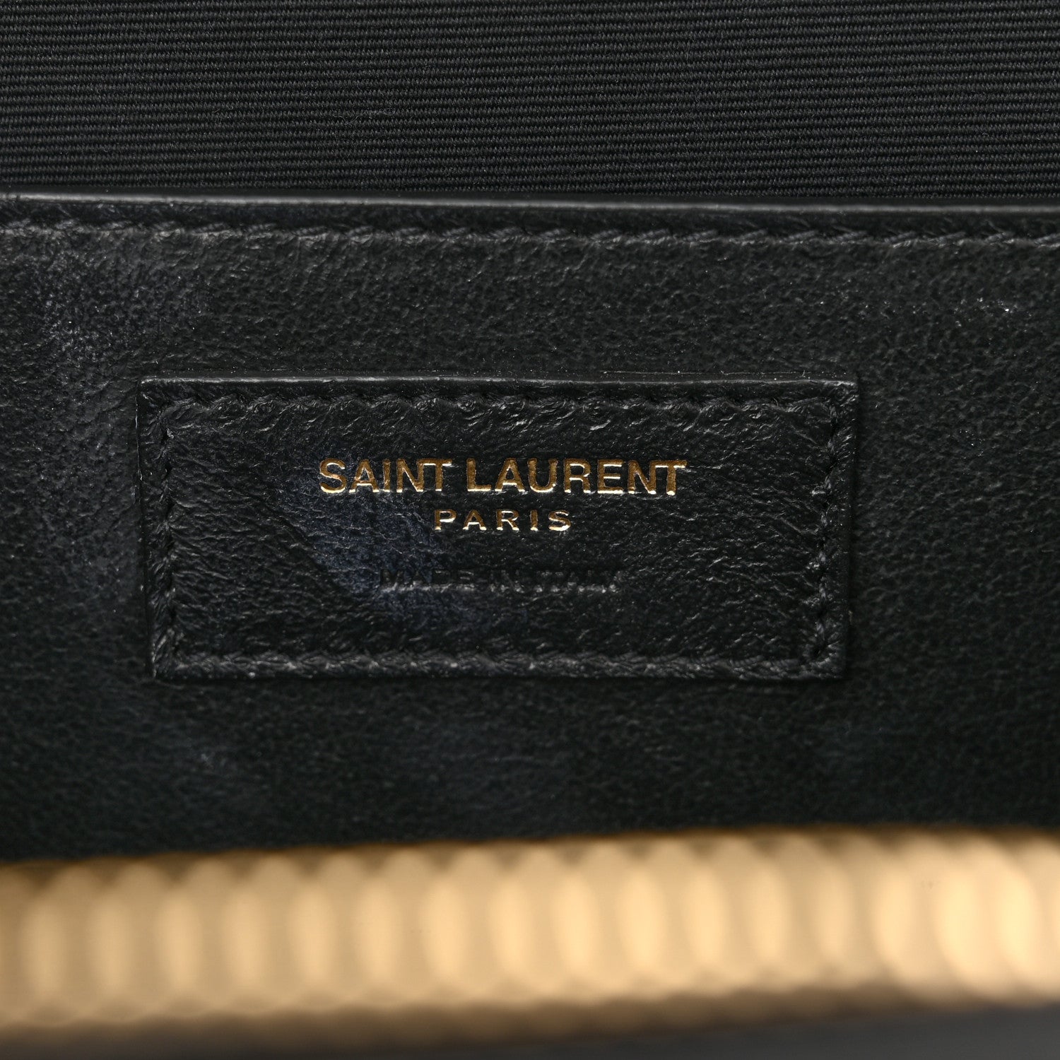 Saint Laurent Grained De Poudre Matelasse Monogram Vicky Camera Bag Black 6 of 13
