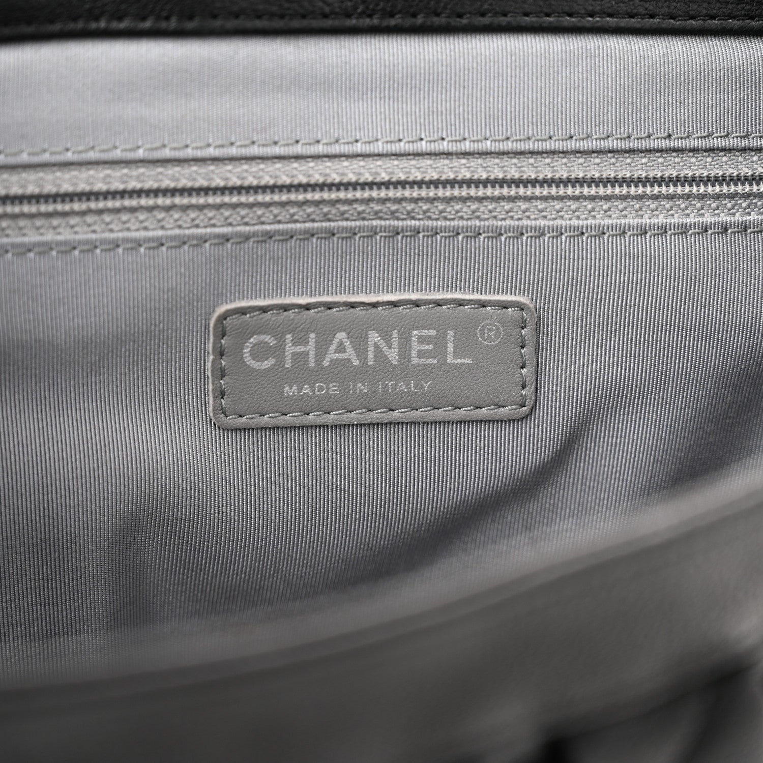 Chanel Washed Lambskin Quilted Medium Chain Around Messenger Black 6 of 11