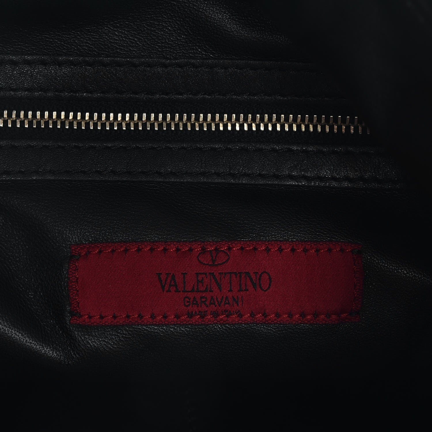 Valentino Garavani Vitello Hobo Black 6 of 8