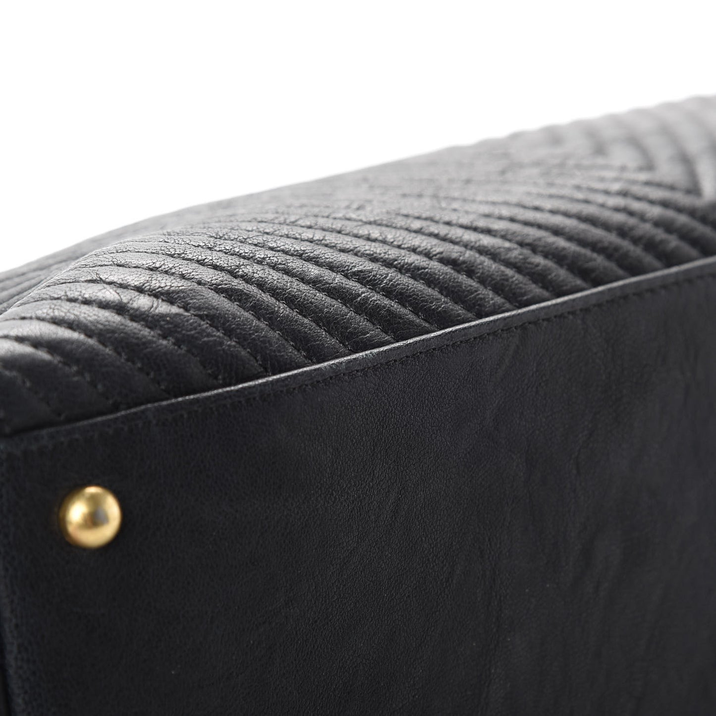 Wrinkled Lambskin Chevron Quilted Large Surpique Tote Black