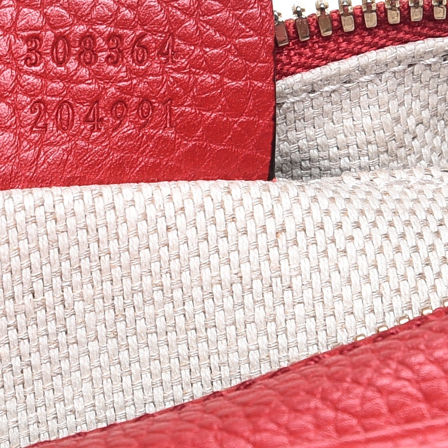 Gucci Pebbled Calfskin Small Soho Disco Bag Vibrant Red 6 of 9