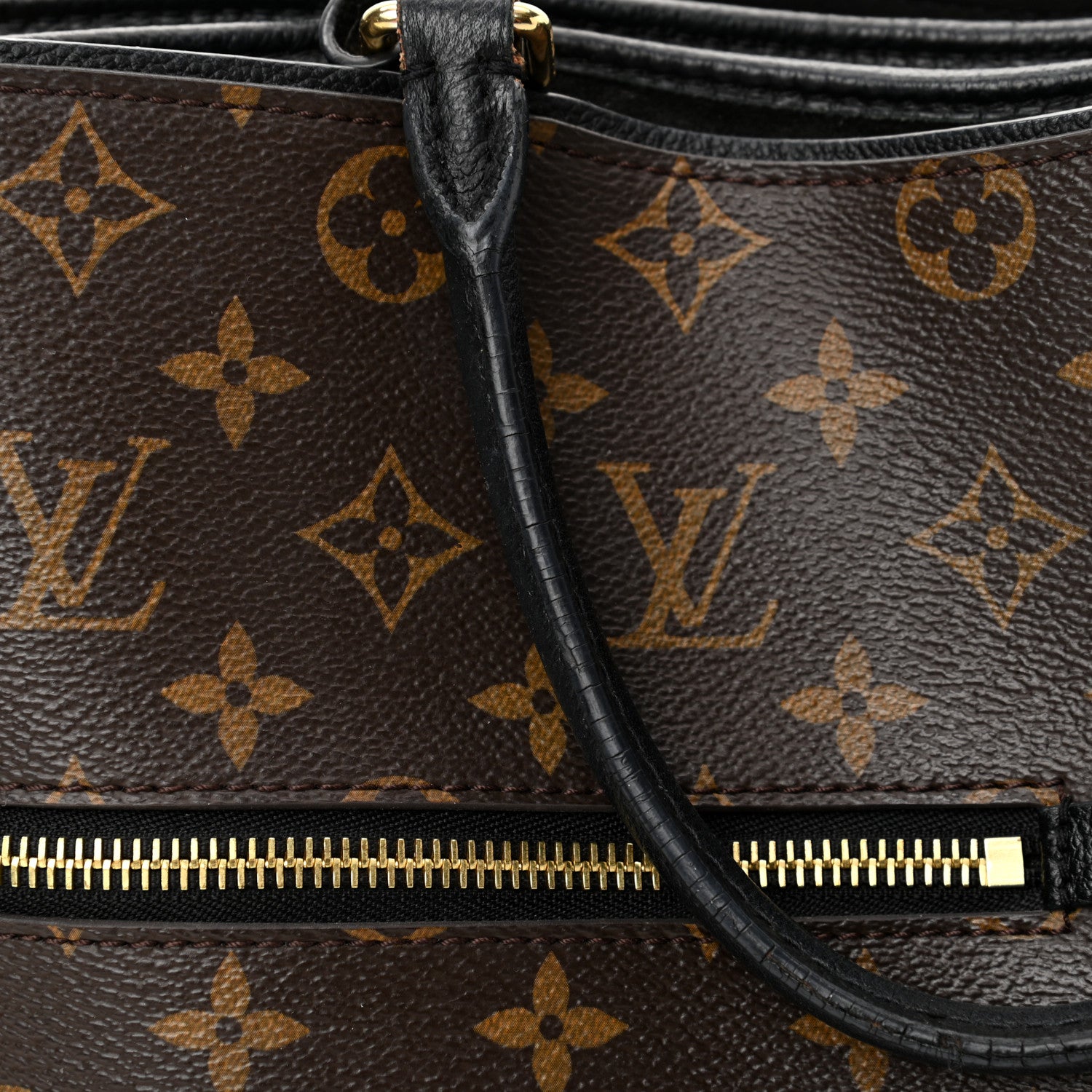 Louis Vuitton Monogram Popincourt MM Black 36 of 43
