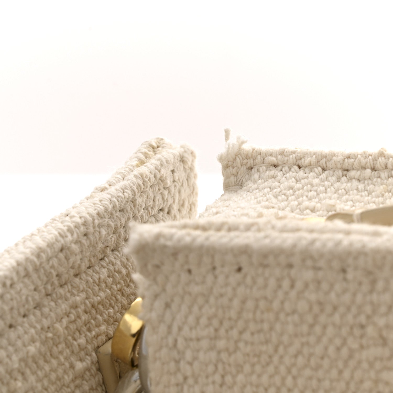 Jacquemus Boucle Le Sac Ciuciu Off White 14 of 14