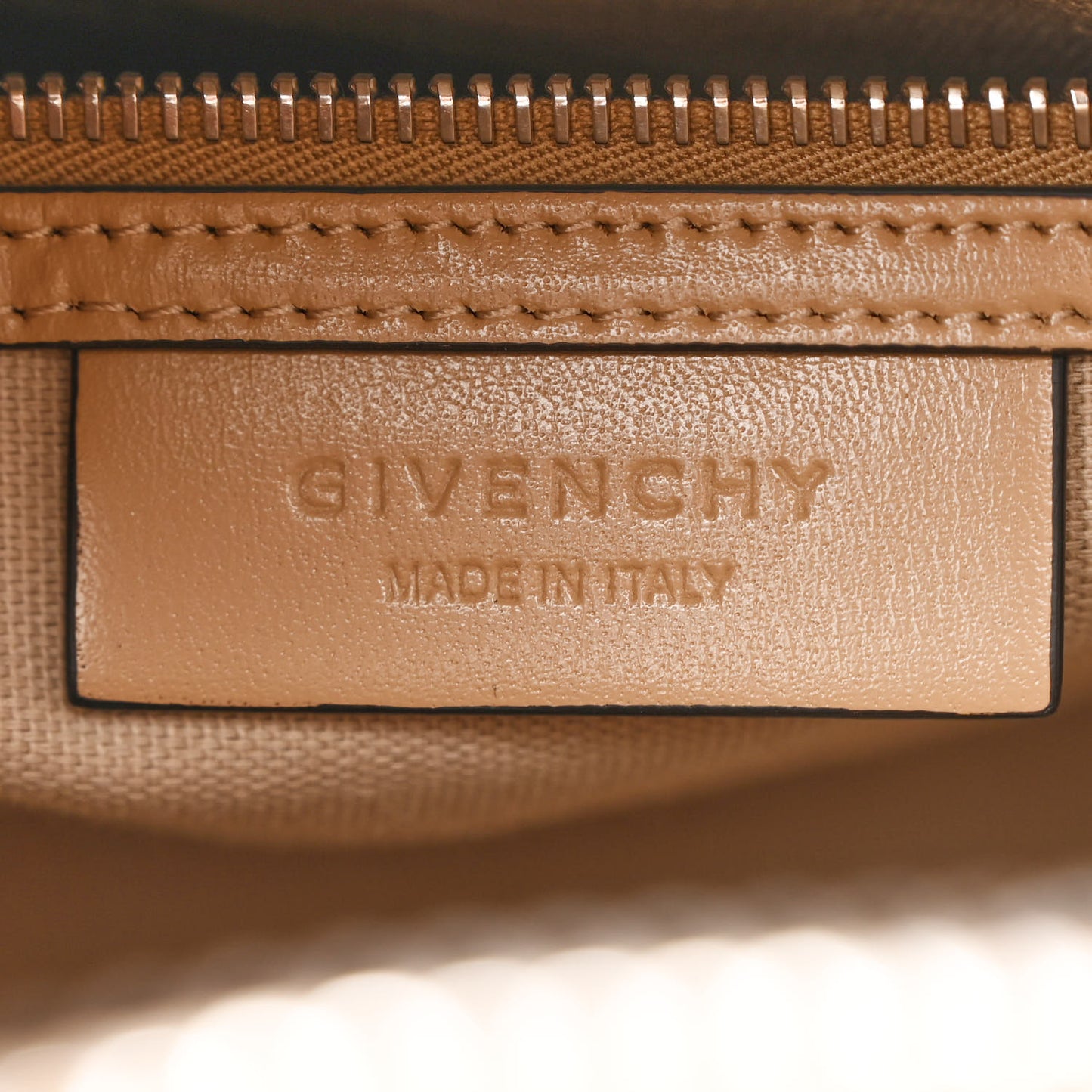 Shiny Lord Calfskin Small Antigona Beige Cappuccino