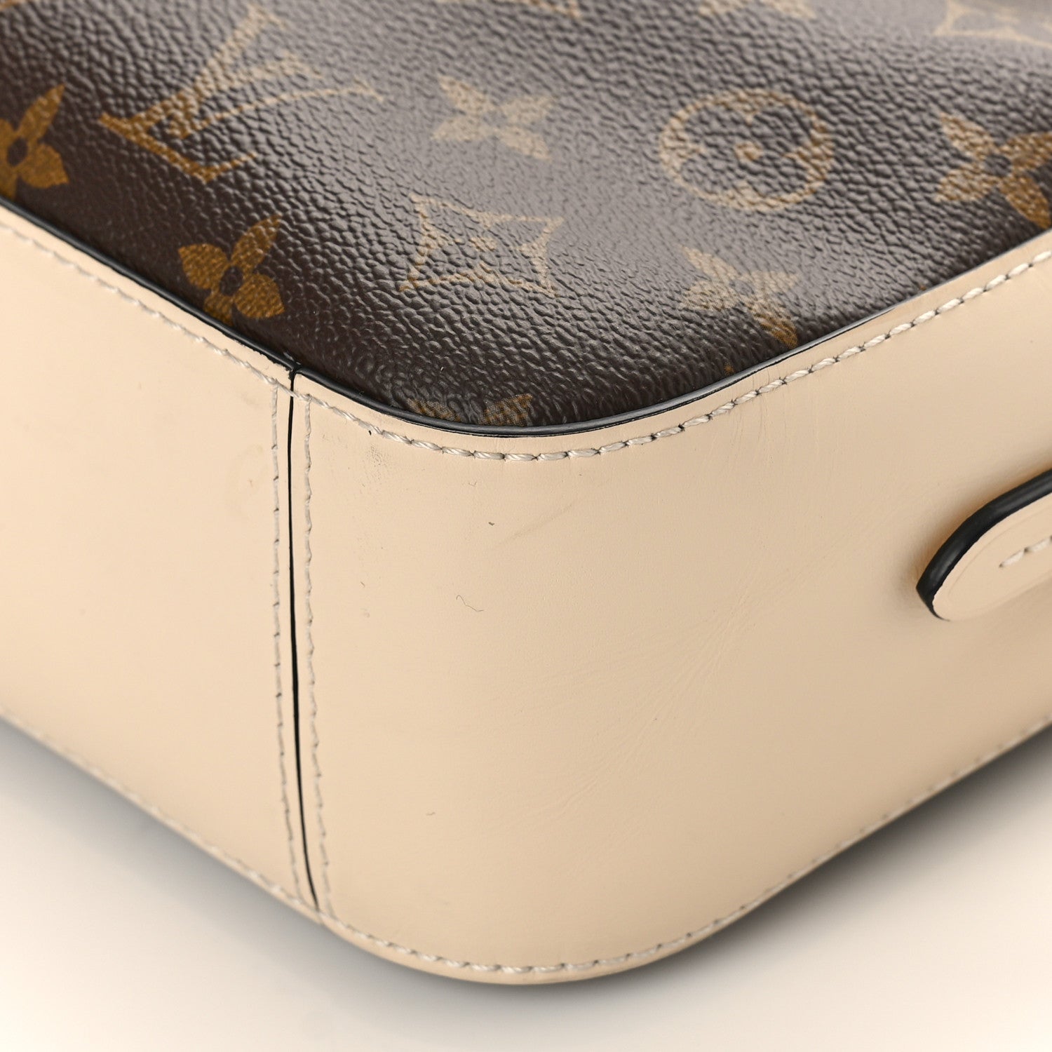 Louis Vuitton Monogram Saintonge Creme 8 of 11