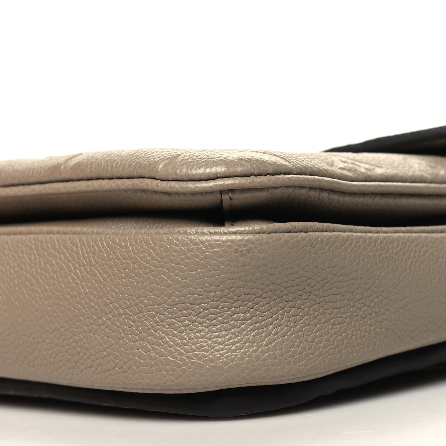 Empreinte Pochette Metis Tourterelle