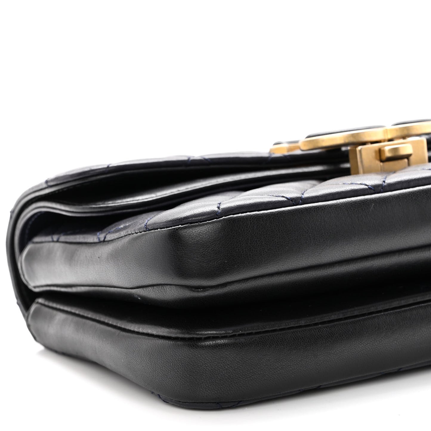 Lambskin Quilted Small CC Chic Flap Black