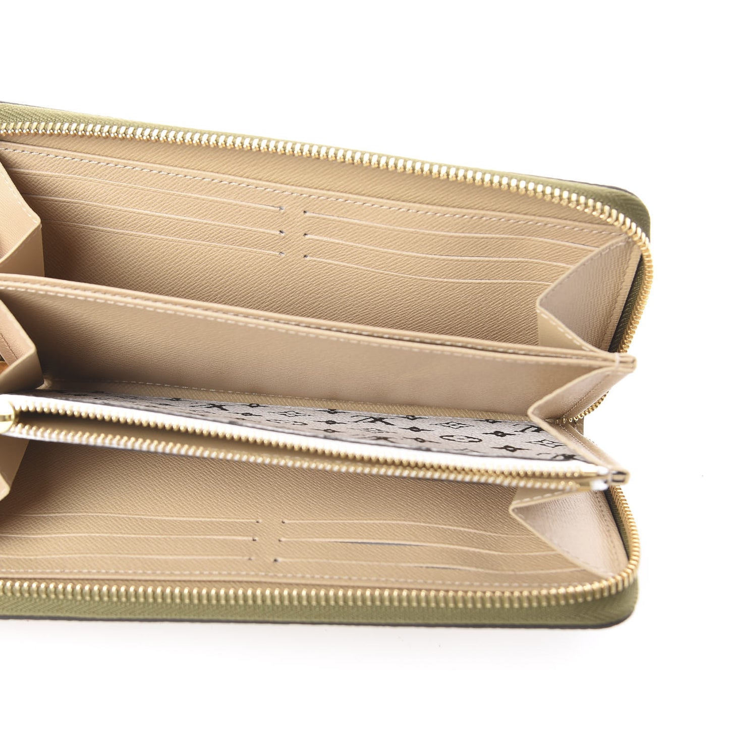 Monogram Giant Zippy Wallet Kaki White