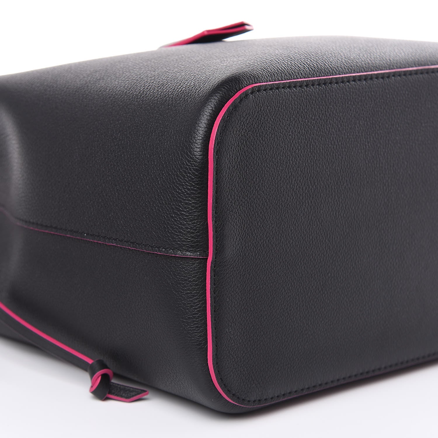 Louis Vuitton Calfskin Lockme Bucket Black 7 of 11
