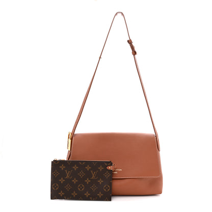 Louis Vuitton Grained Calfskin Low Key Messenger Cognac 3 of 10