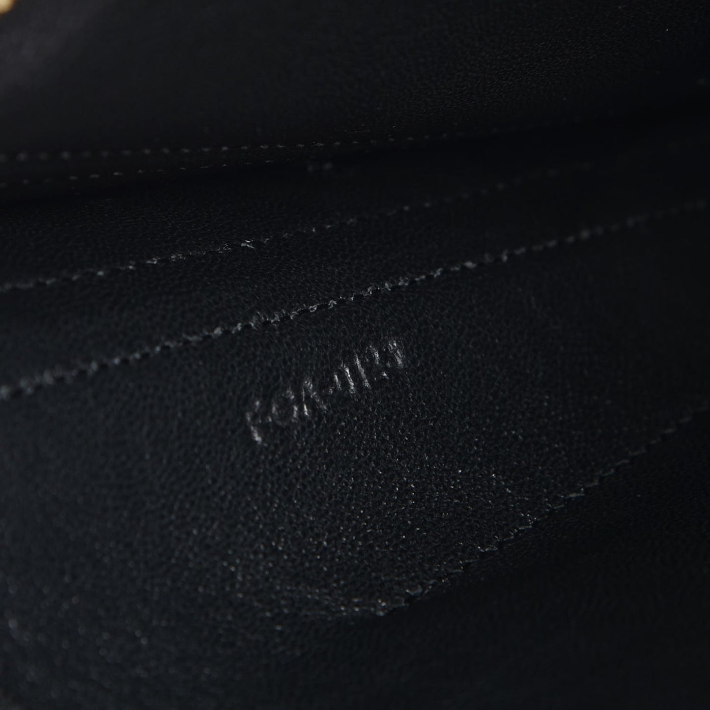Calfskin Blade Flap Gray
