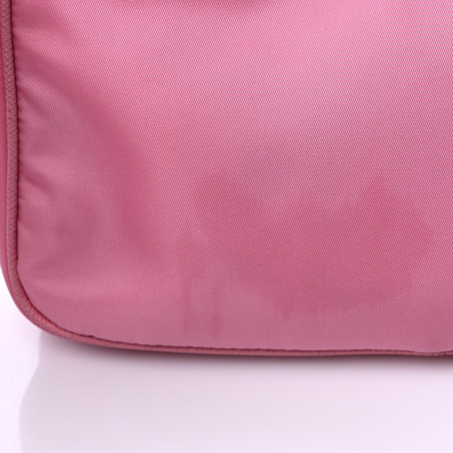Nylon Re-Edition 2005 Shoulder Bag Begonia