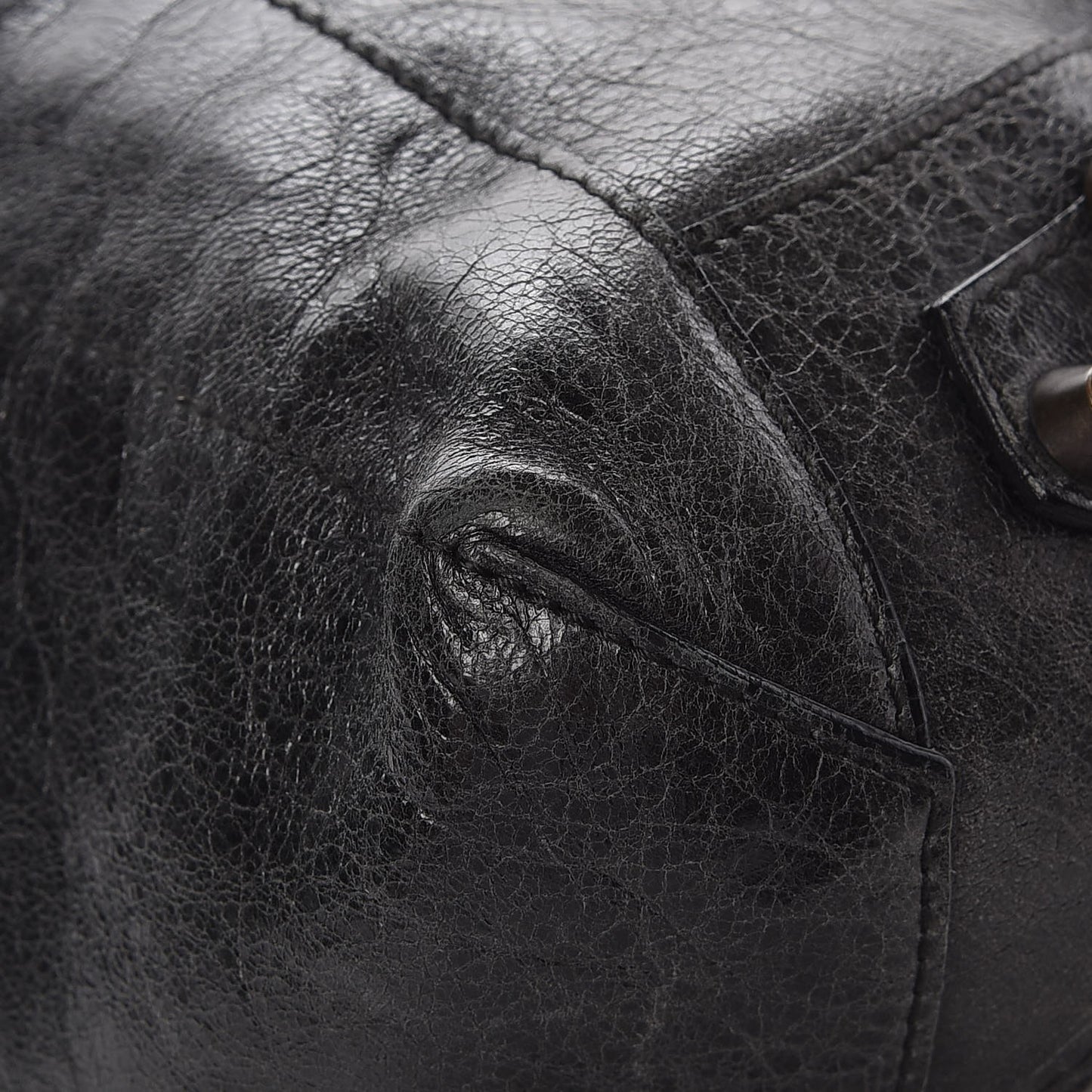 Chevre Classic Hardware Day Hobo Anthracite