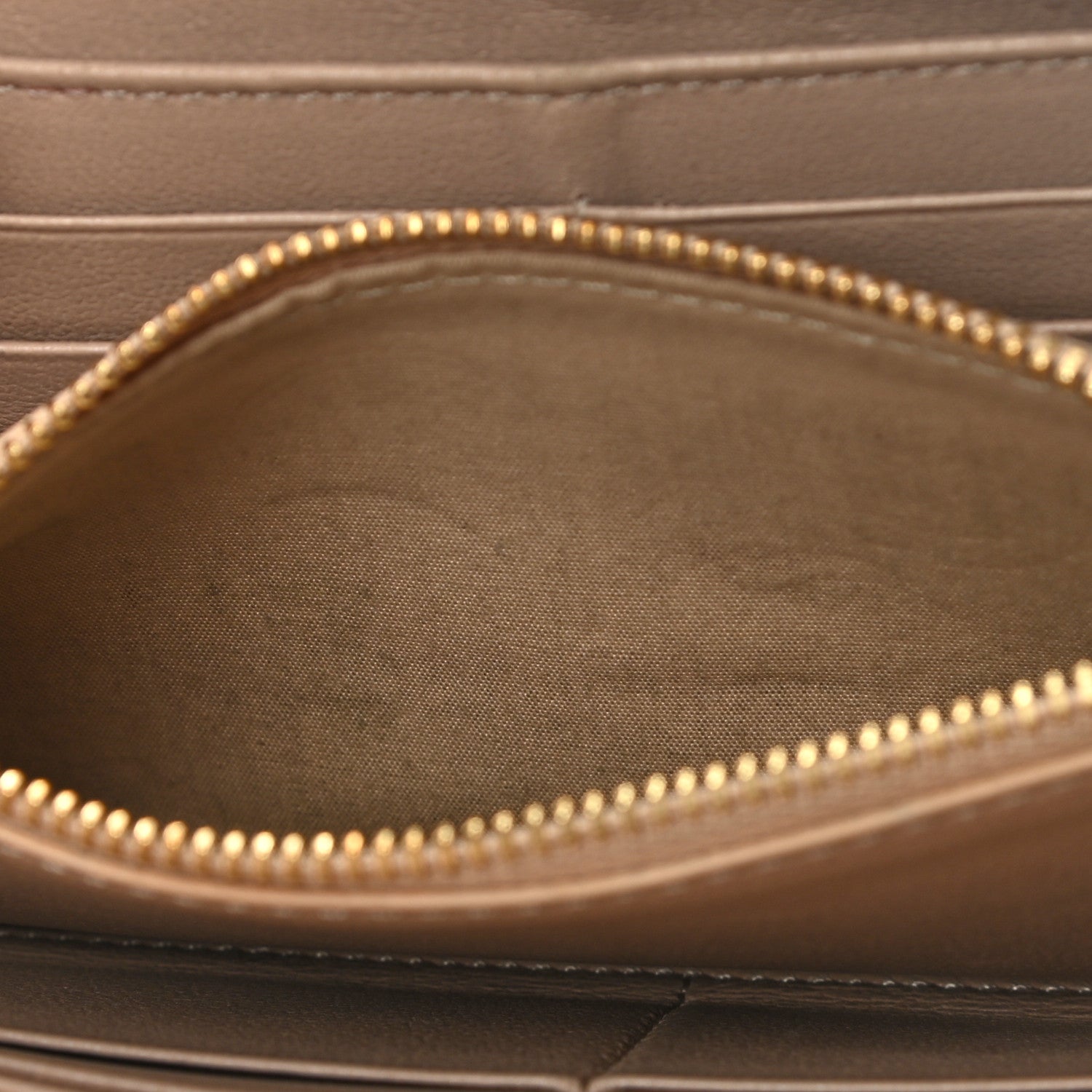 Chloe Grained Calfskin Marcie Long Zip Around Wallet Black 10 of 13