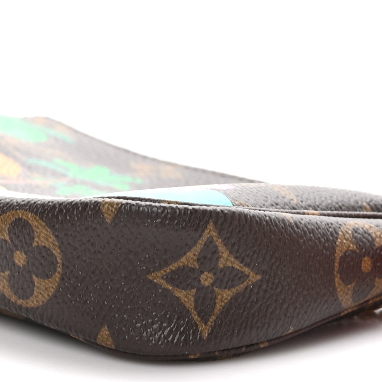 Louis Vuitton Monogram 2023 Christmas Animation Sailing Pochette Accessories Dragon Fruit Pink 9 of 10