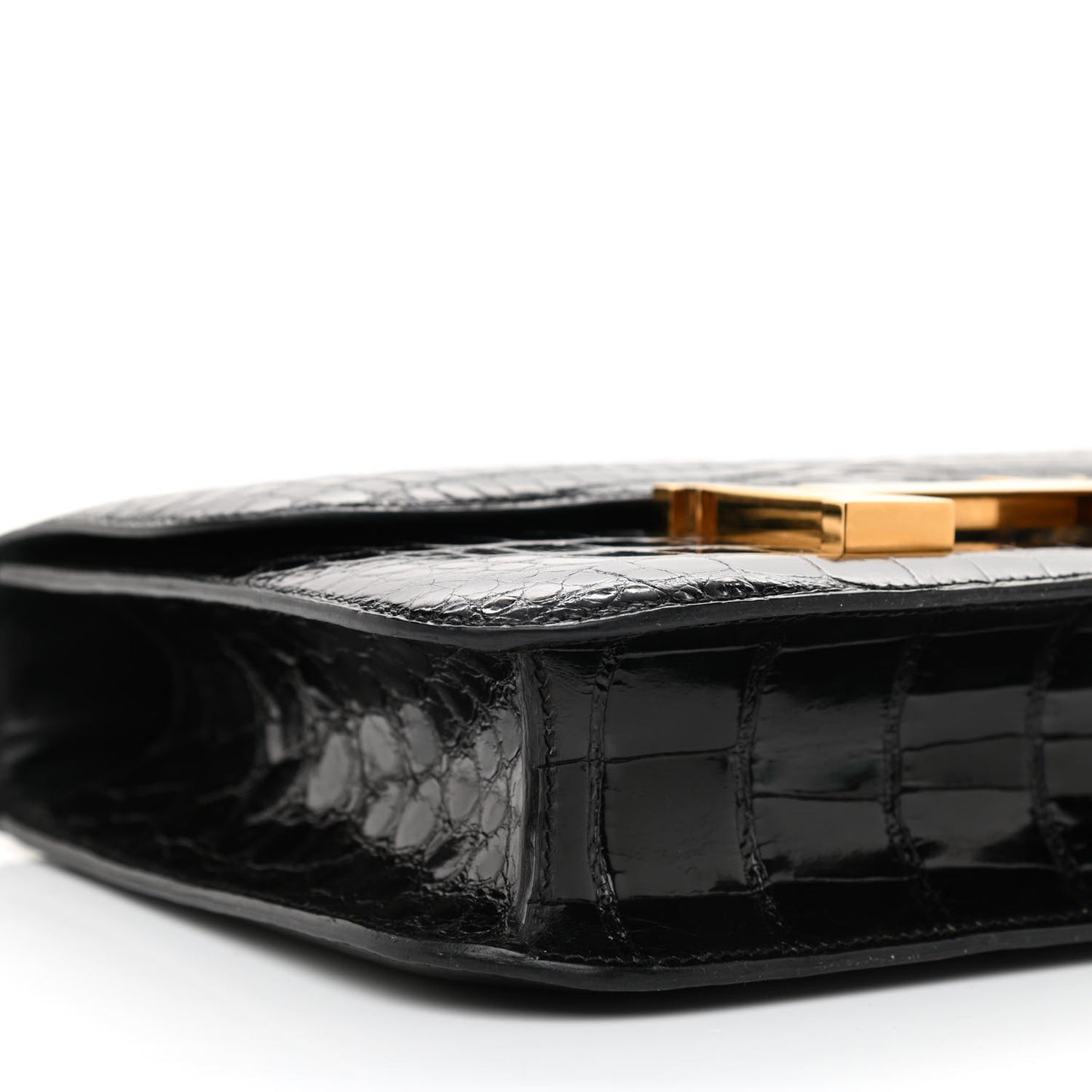 Shiny Alligator Constance 23 Black