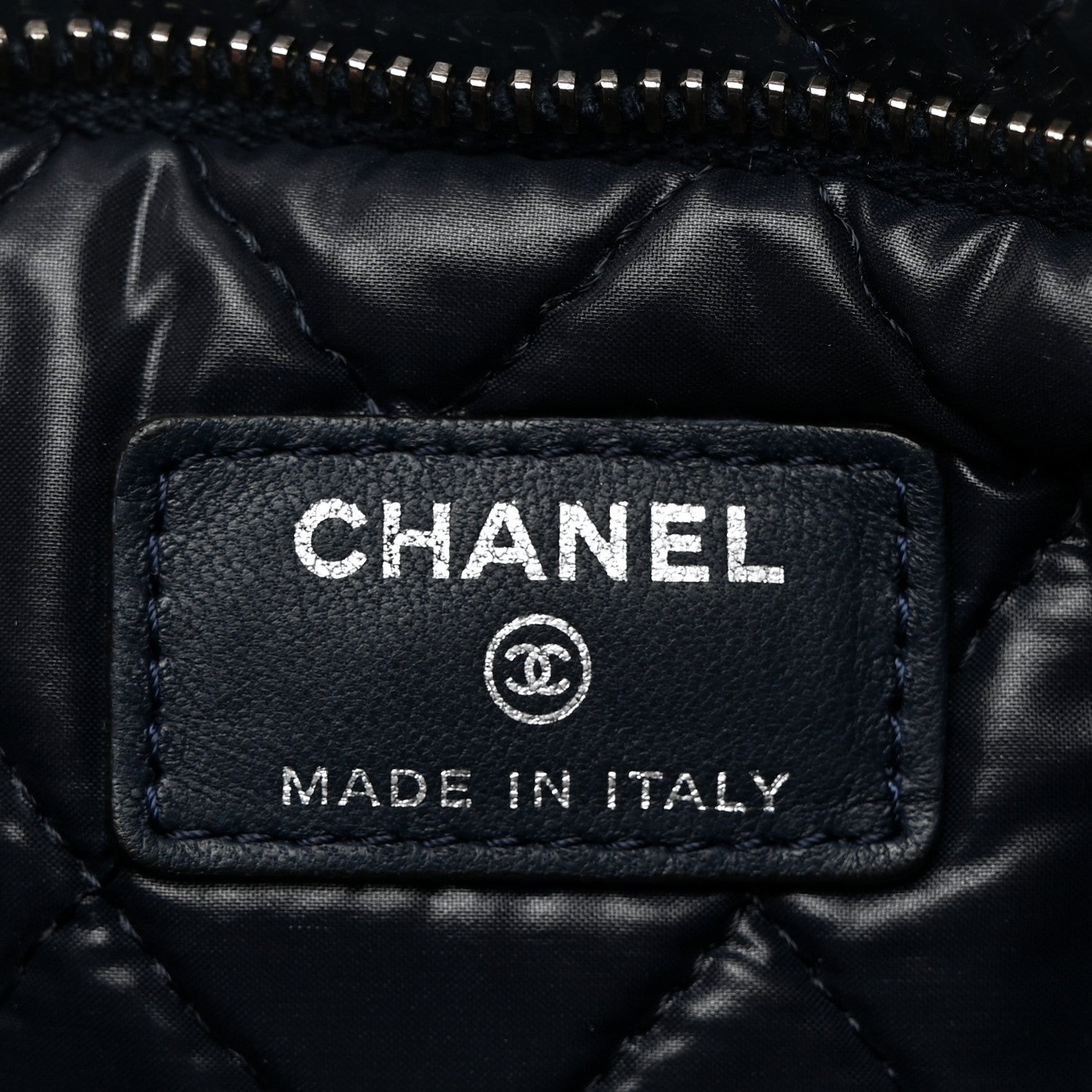 Chanel Patent Calfskin Quilted Beauty CC Clutch Dark Blue 7 of 8