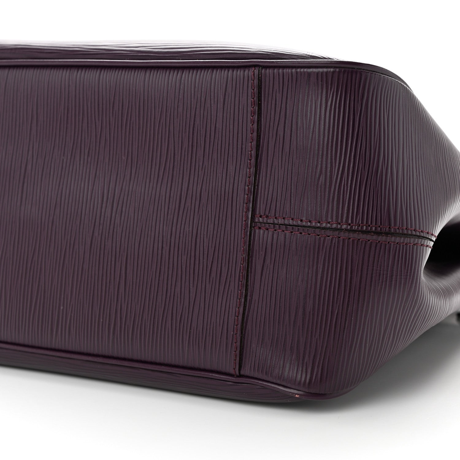 Louis Vuitton LOUIS VUITTON Epi Passy GM Cassis 9 of 9