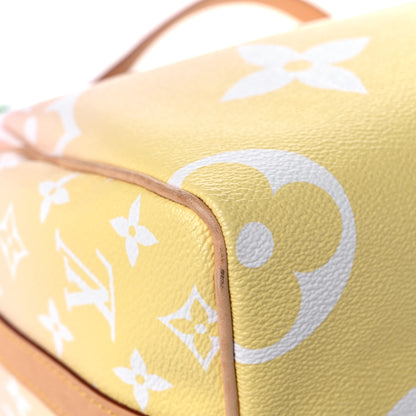 Louis Vuitton Monogram Giant By The Pool Speedy Bandouliere 25 Light Pink 8 of 22
