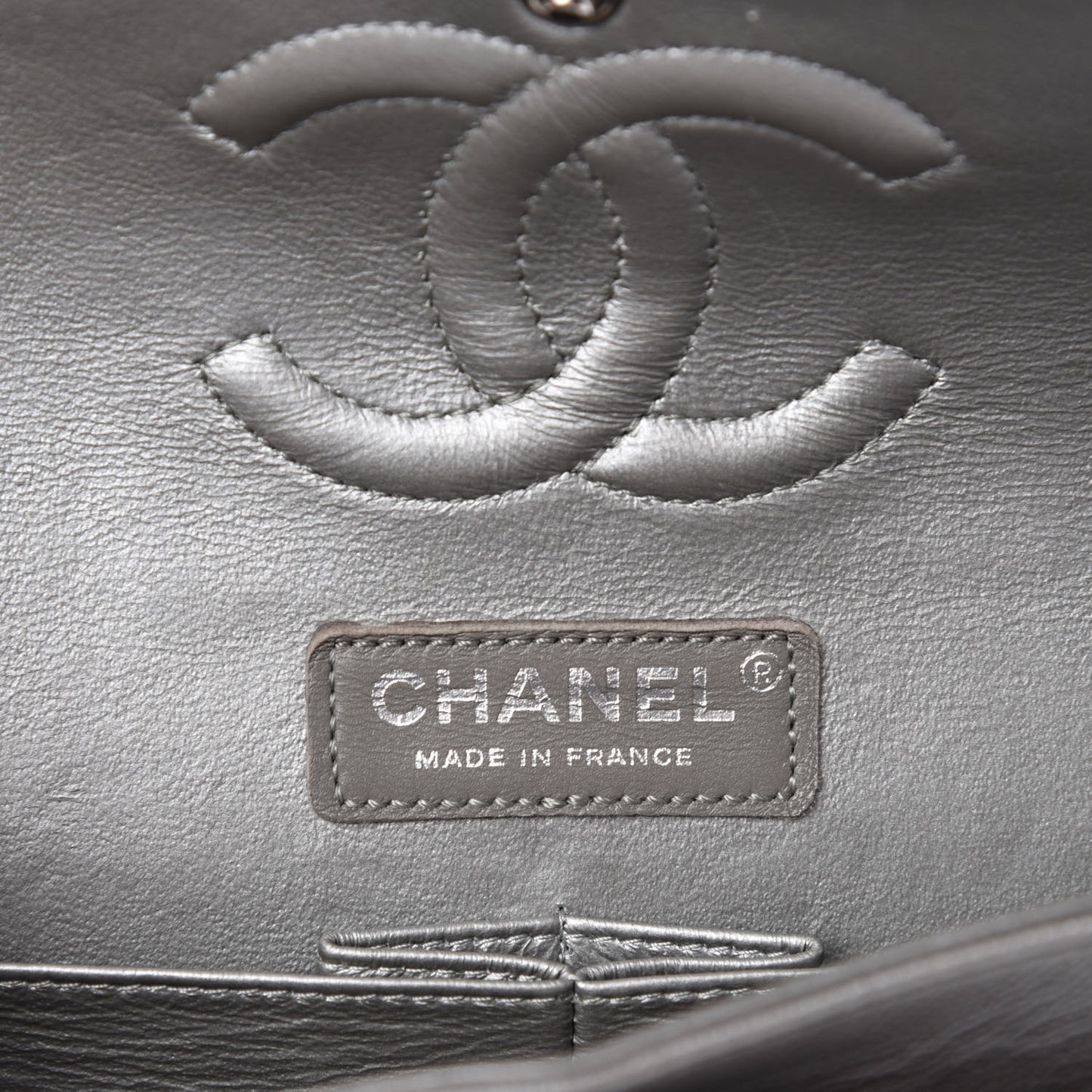 Metallic Caviar Chevron Quilted Medium Double Flap Silver