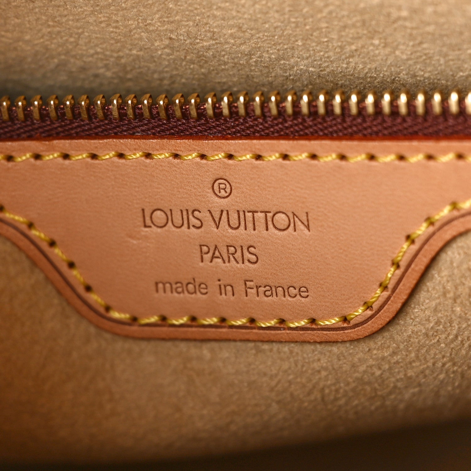Louis Vuitton Monogram Looping MM 6 of 9