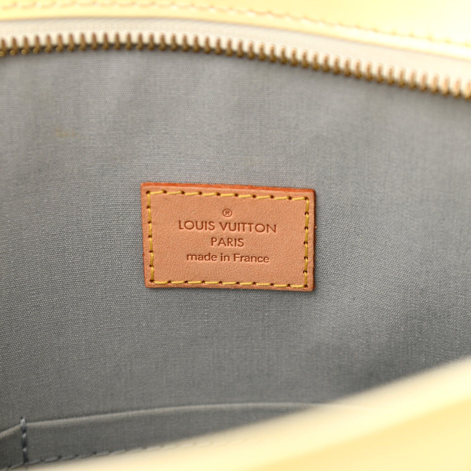 Louis Vuitton Vernis Houston Perle 6 of 14