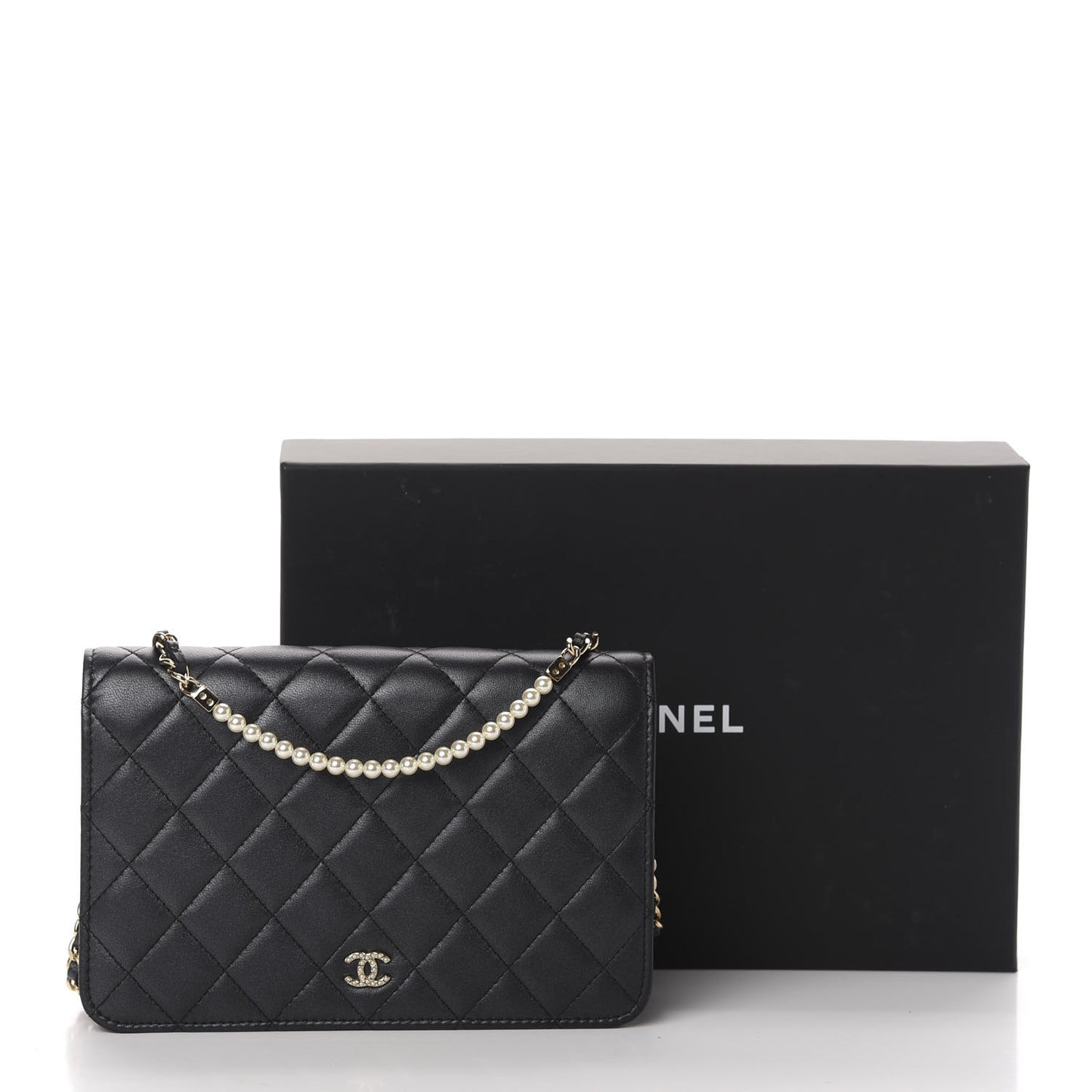 Iridescent Lambskin Quilted Pearl Wallet On Chain WOC Black