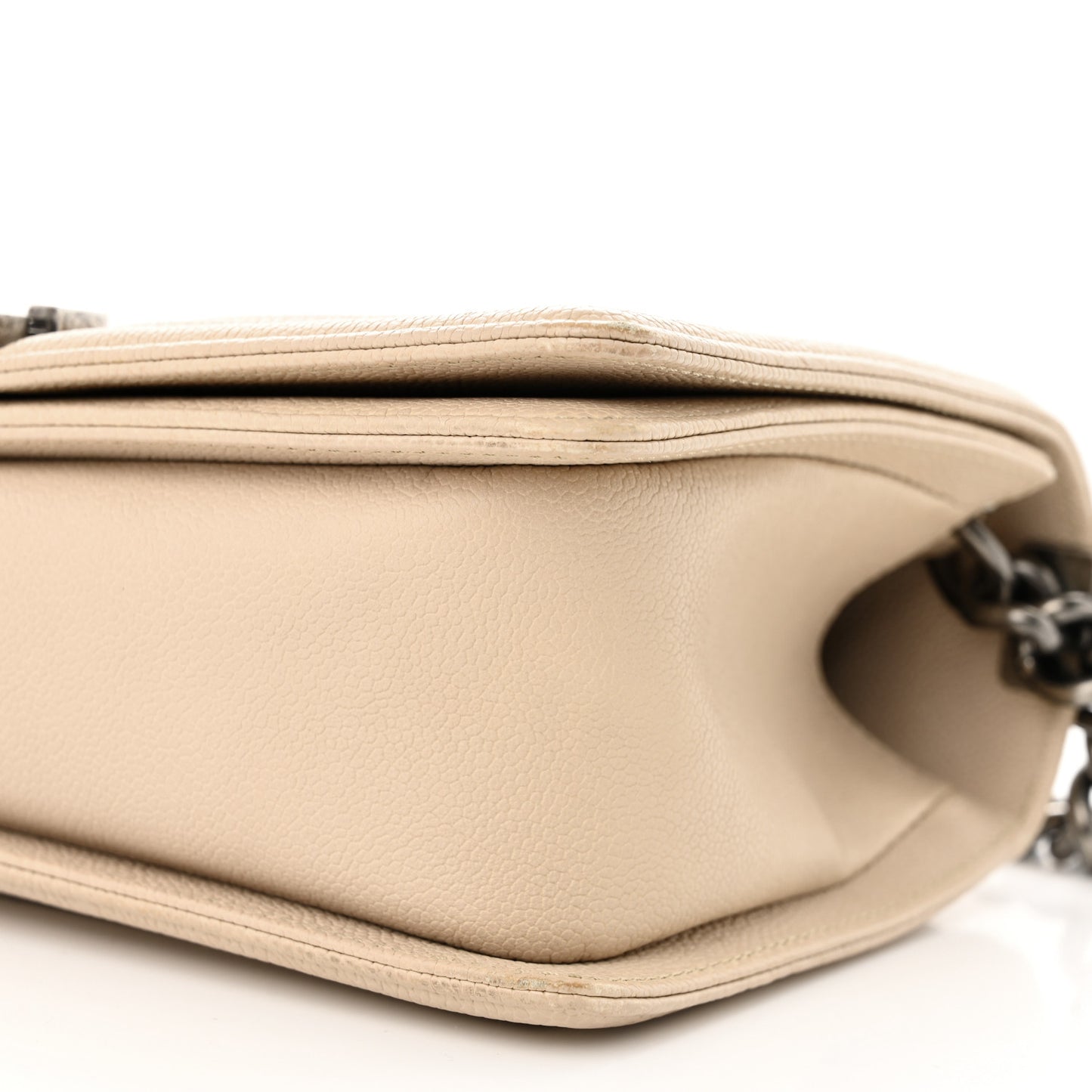 Caviar Quilted Medium Boy Flap Beige Clair