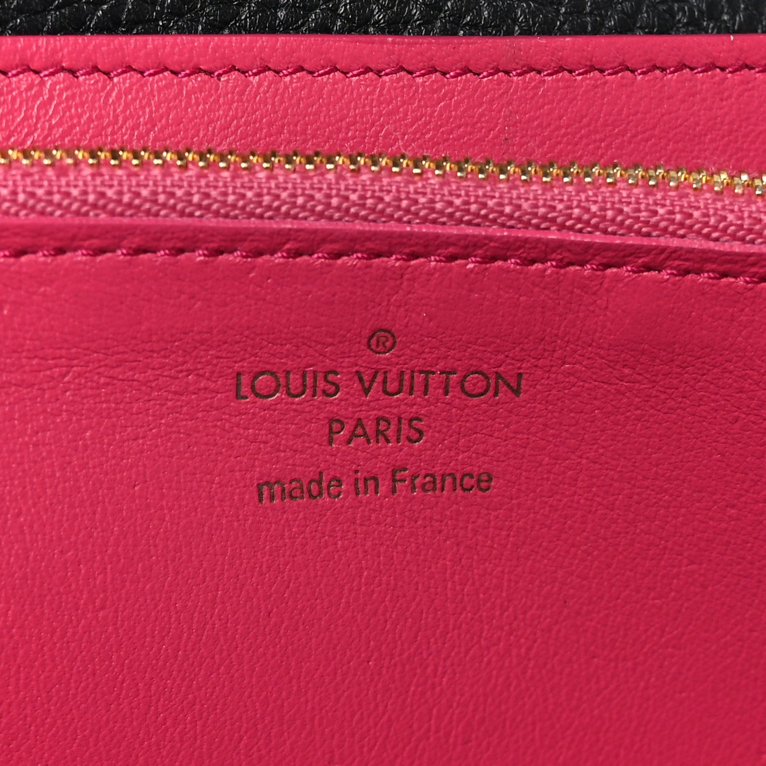 Louis Vuitton Taurillon Capucines Wallet Black 7 of 7