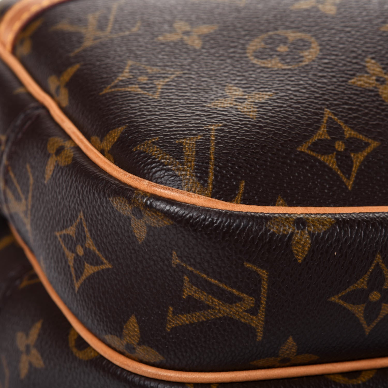 Louis Vuitton Monogram Reporter PM 13 of 22