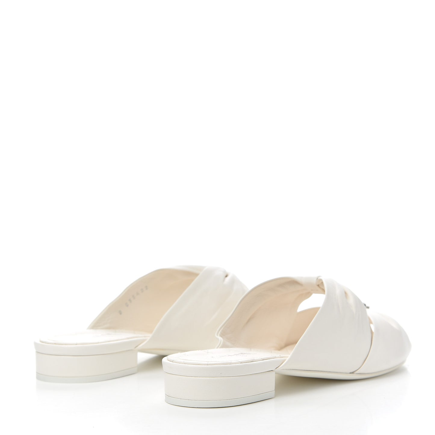 Lambskin Pearl Bow CC Flat Sandals 40.5 White