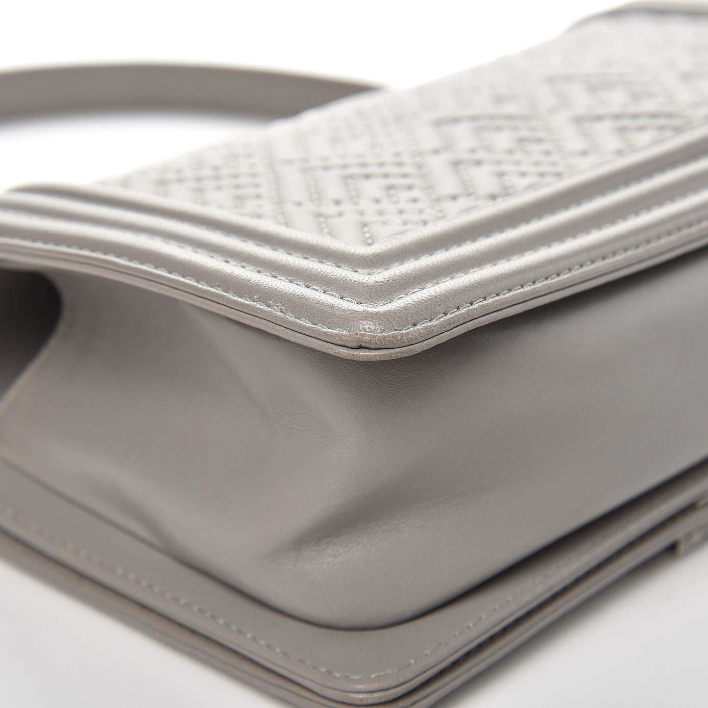 Lambskin Chevron Quilted Medium Boy Flap Grey