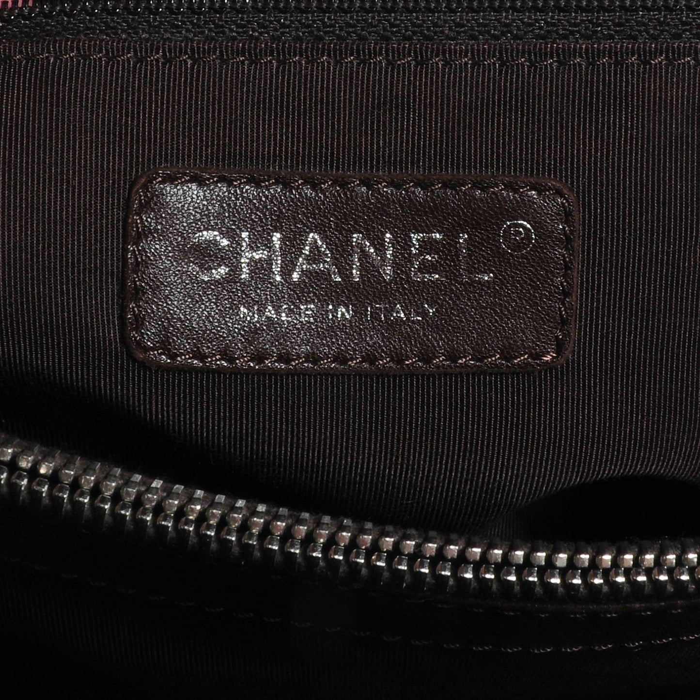 Caviar Grand Shopping Tote GST Dark Brown