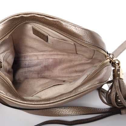 Gucci Metallic Pebbled Calfskin Small Soho Disco Bag Golden Beige 5 of 15