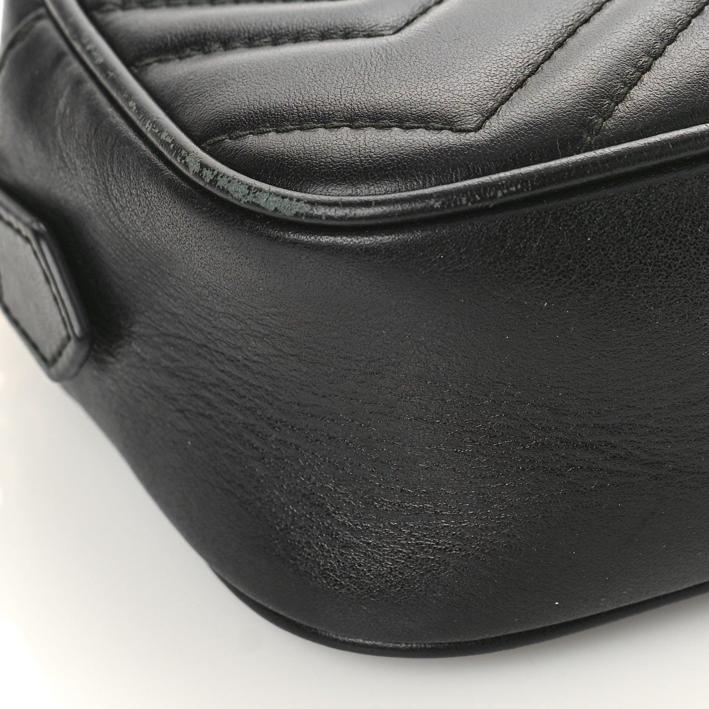 Calfskin Matelasse Mini GG Marmont Chain Shoulder Bag Black