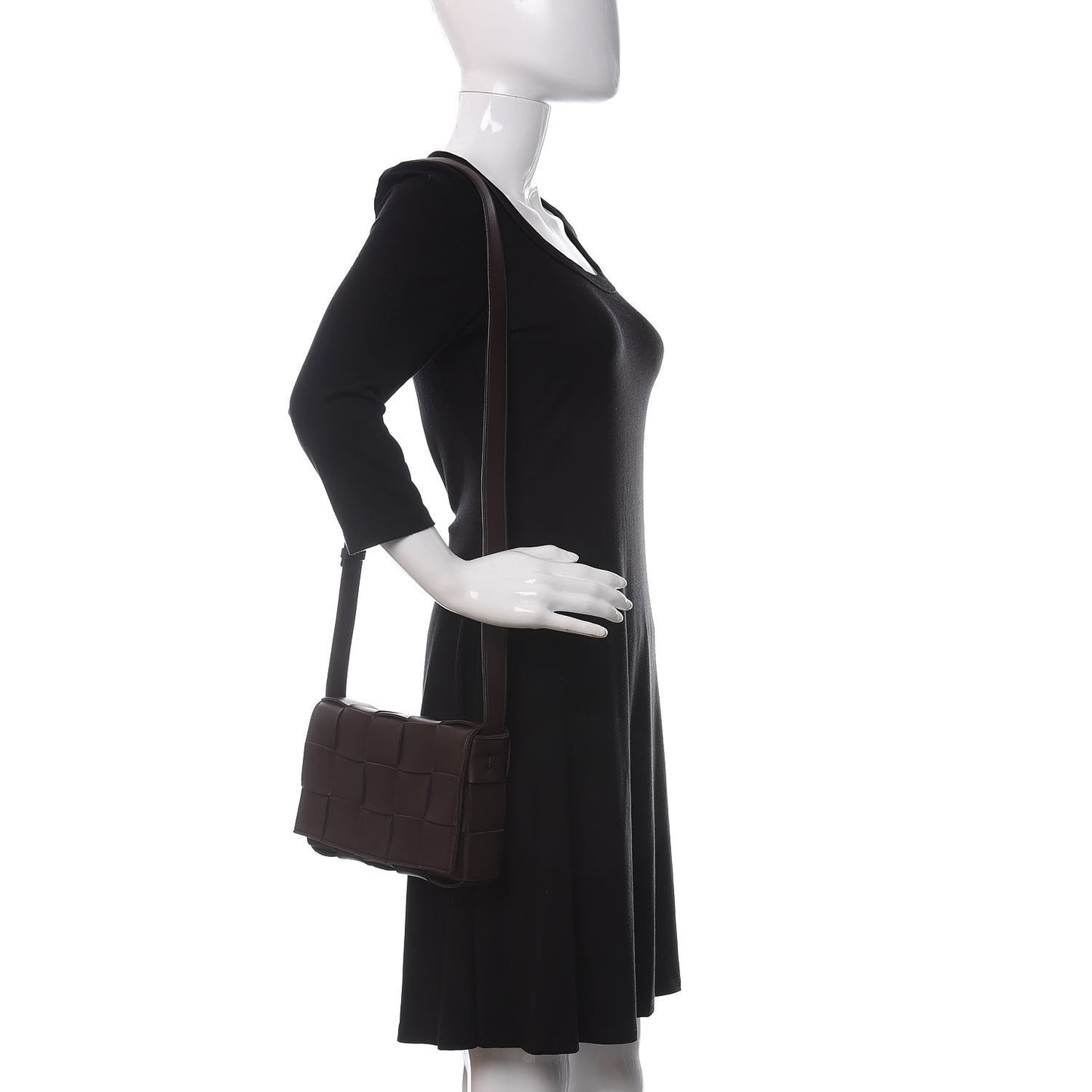 Lambskin Maxi Intrecciato Cassette Crossbody Bag Oxblod
