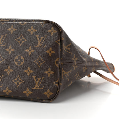 Louis Vuitton Monogram Neverfull MM 10 of 14