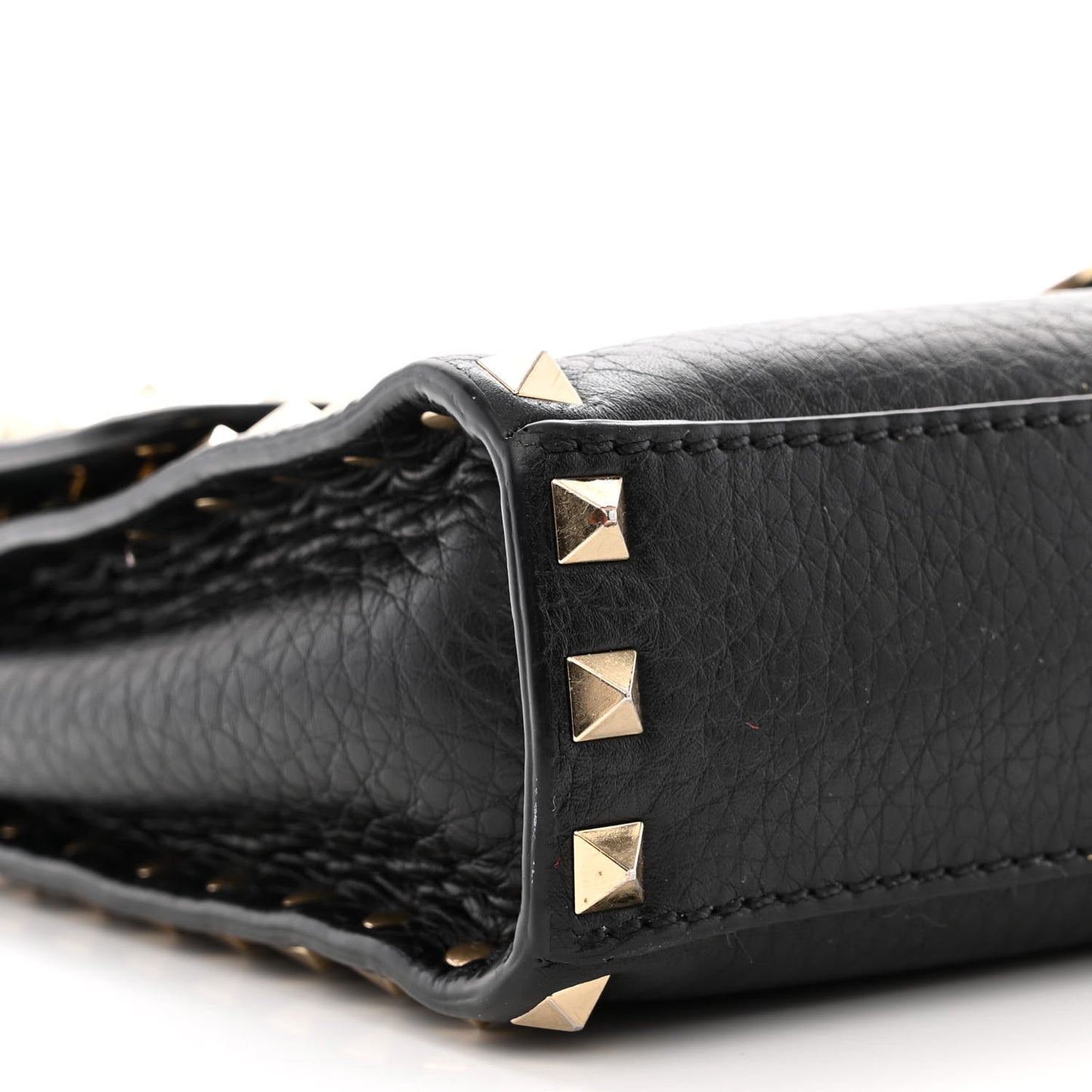 Pebbled Calfskin Medium Rockstud Flip Lock Crossbody Bag Black