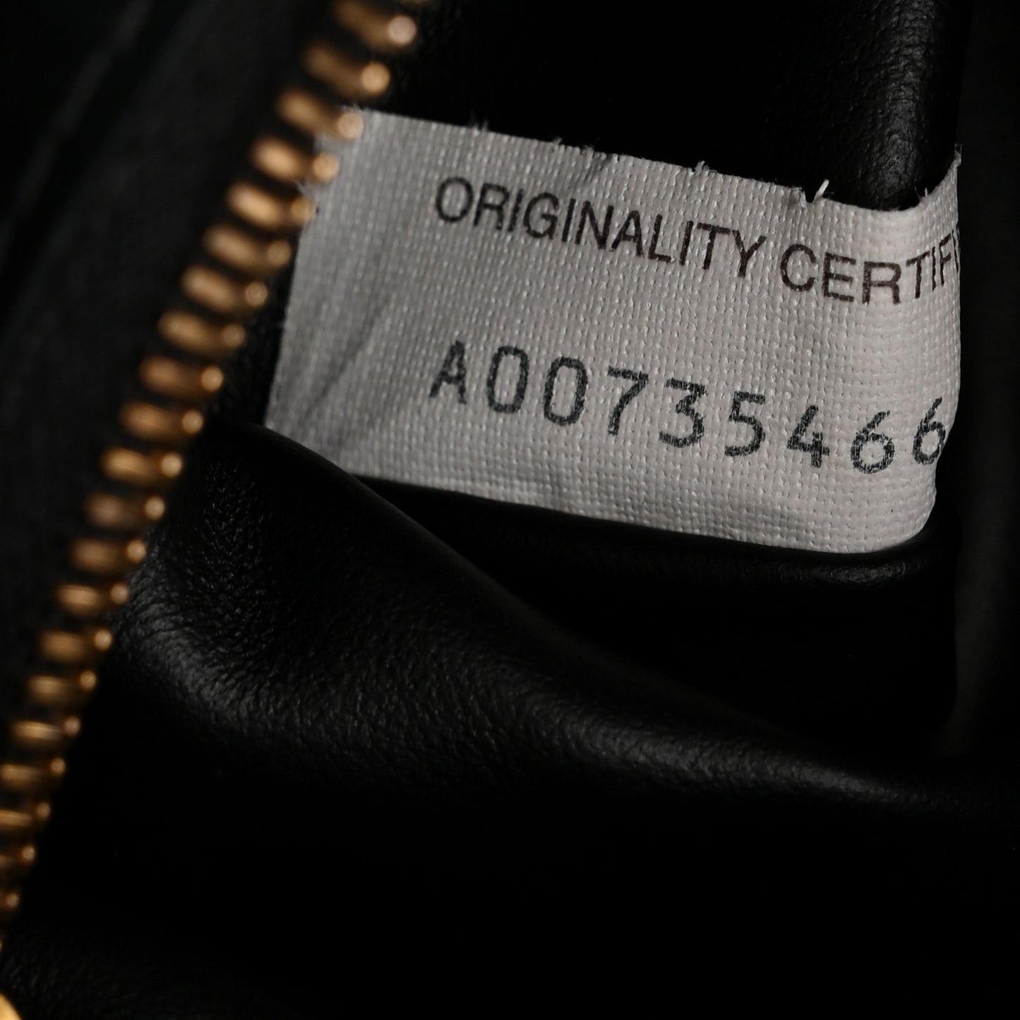 Calfskin Intrecciato Small Hop Black