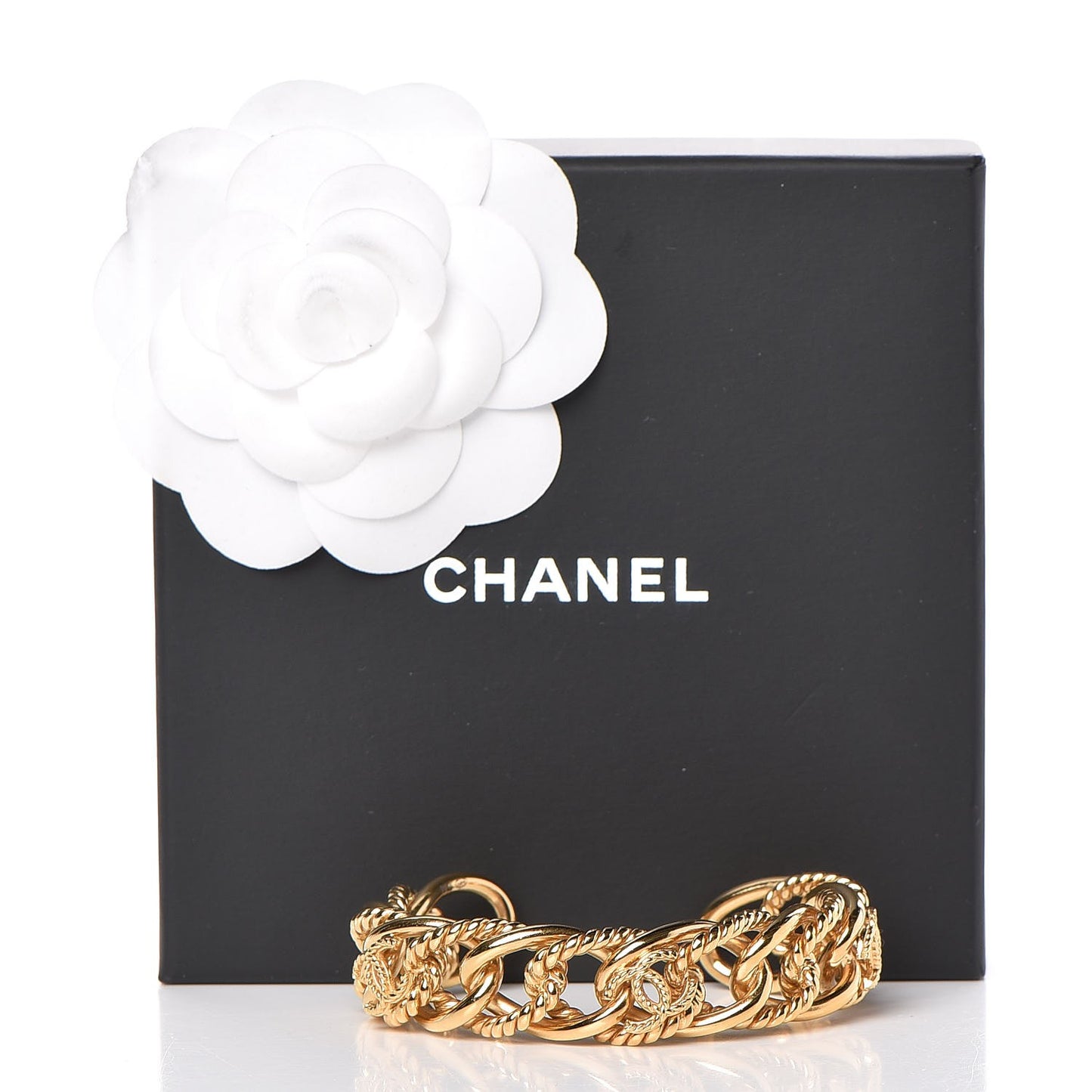 Metal Twisted CC Bracelet M Gold