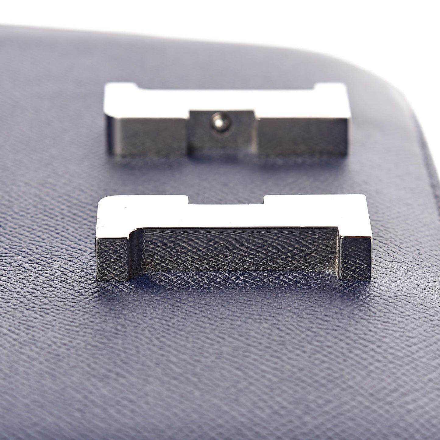 Epsom Constance 24 Bleu Saphir