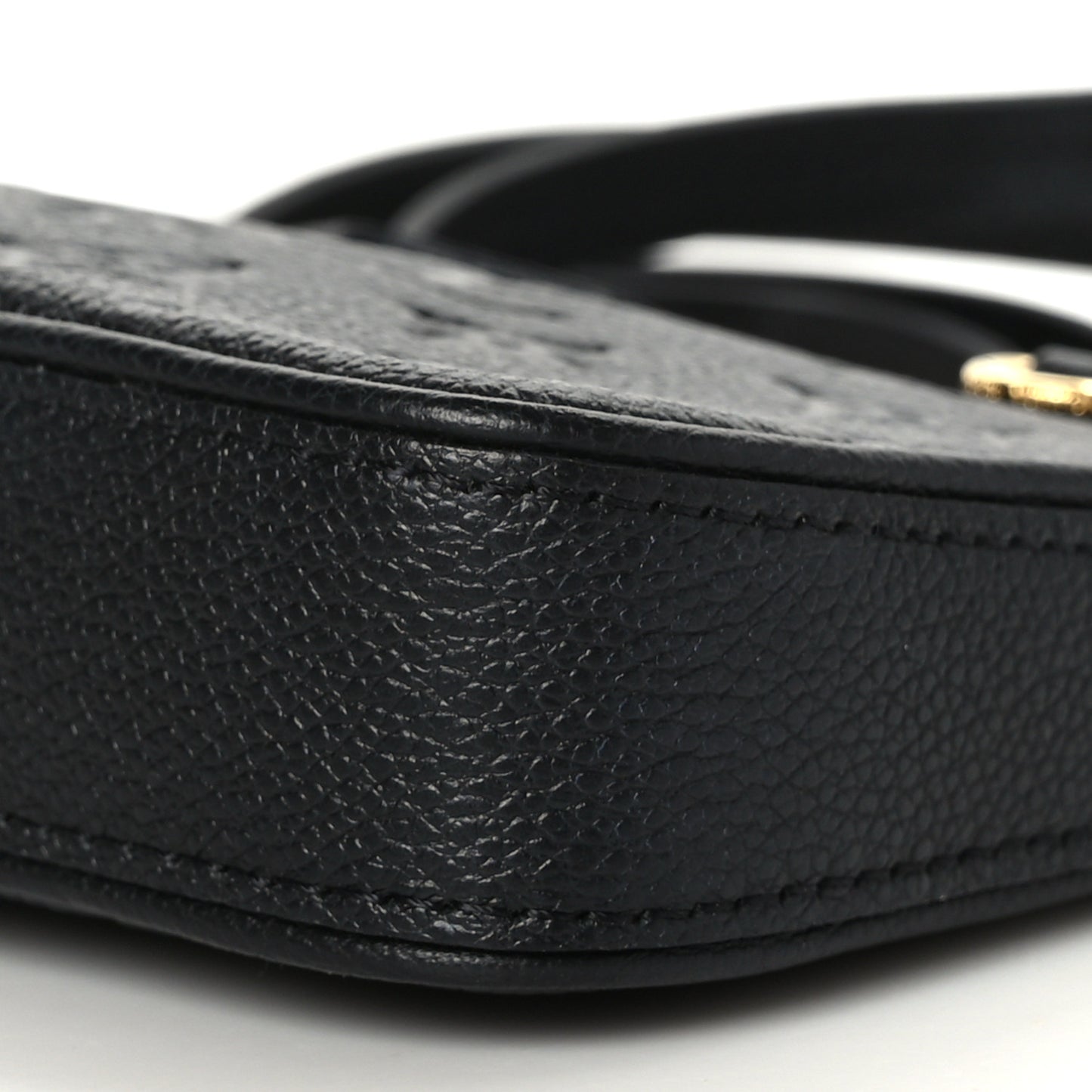 Empreinte Easy Pouch On Strap Black