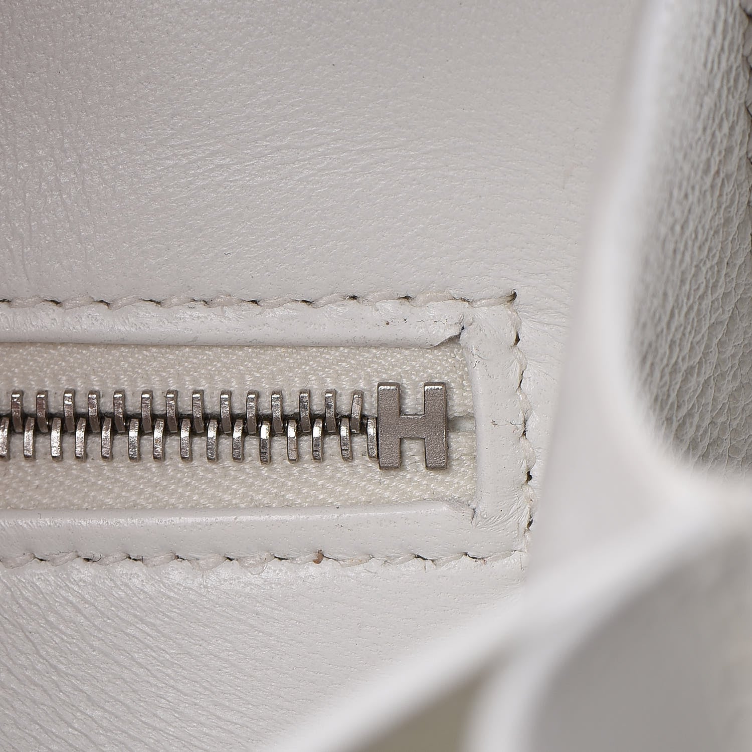 Hermes Evercolor Constance 24 White 20 of 25